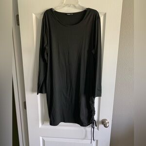 Black scoop neck long sleeve body con dress size 3XL